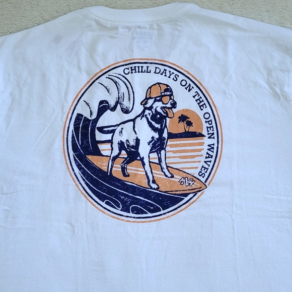 IZOD Saltwater🌊 "Chill Days On The Open Waves" Graphic Tee👕 - NWT - Picture 11 of 15